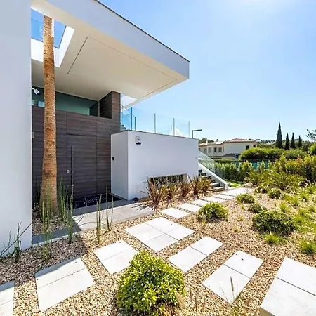 Vale Do Garrao Sleeps 8 With Pool Air Con And Wifi *