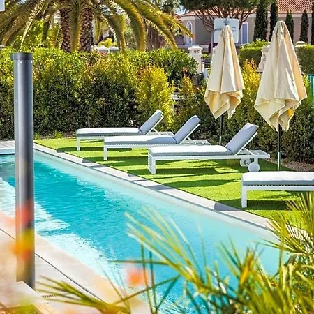 فيلة Vale Do Garrao Sleeps 8 With Pool Air Con And Wifi *